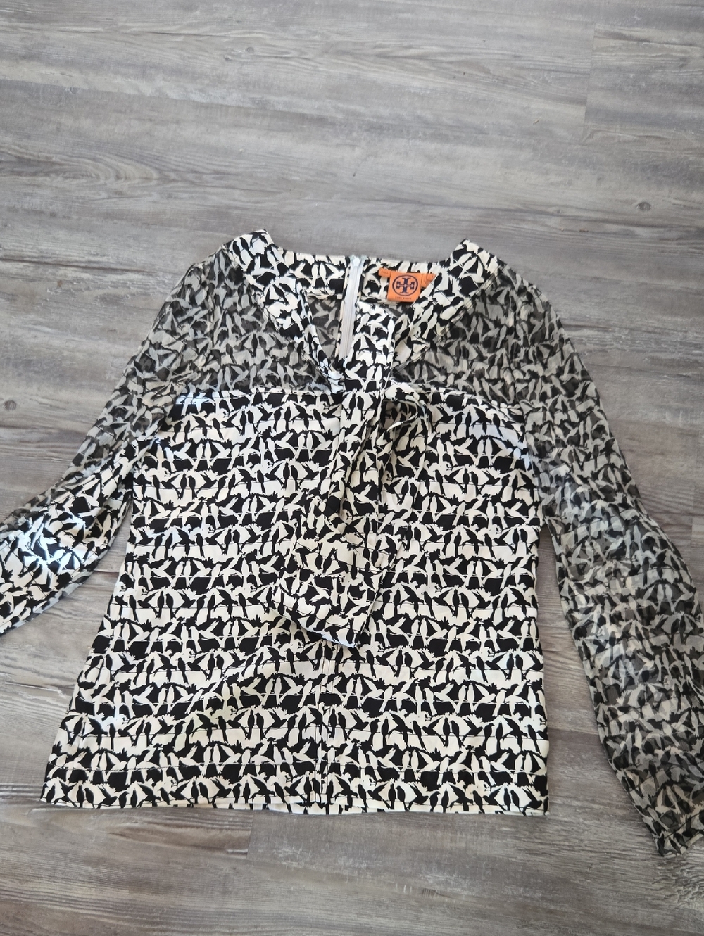 Tory Burch Silk  Black and White Tie-Neck Patterned Blouse